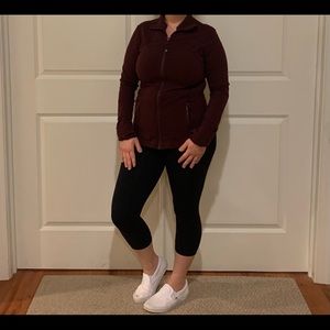 Lululemon zip up define jacket- fits like size 4/6 but size 12 in lulu